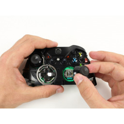 Замена Thumbstick беспроводного контроллера Xbox One